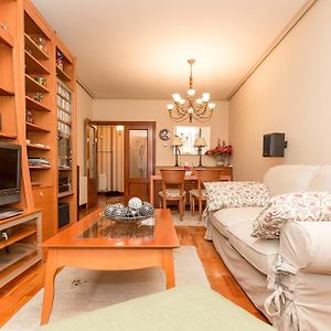 Apartamento Centrico Con Vistas A La Ria! Garaje, Ideal 2-4
